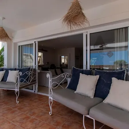 Sunshine Wonderful 3 Bedroom فيلة *